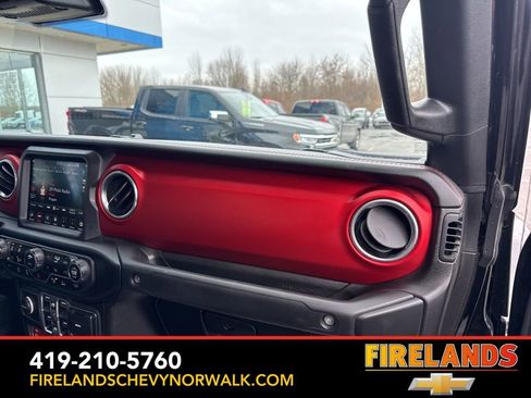 Used 2020 Jeep Gladiator Rubicon image 23