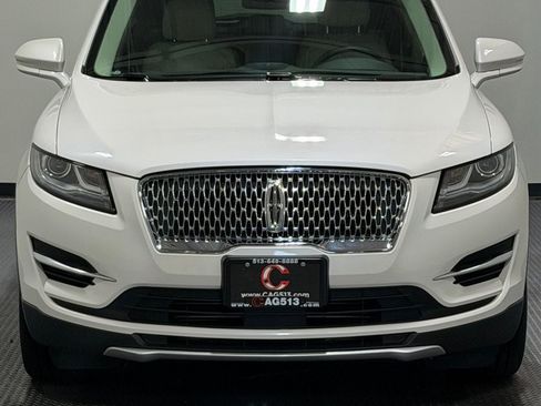 Used 2019 Lincoln MKC Premiere FWD image 3