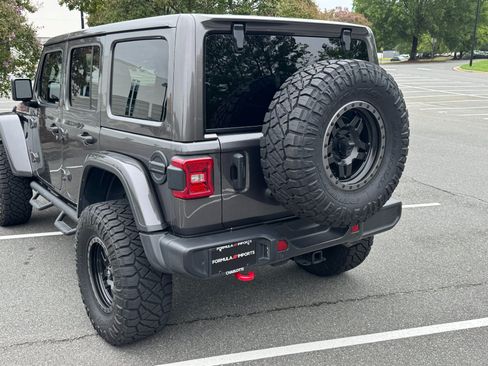 Used 2020 Jeep Wrangler Unlimited Rubicon AWD/4WD image 22