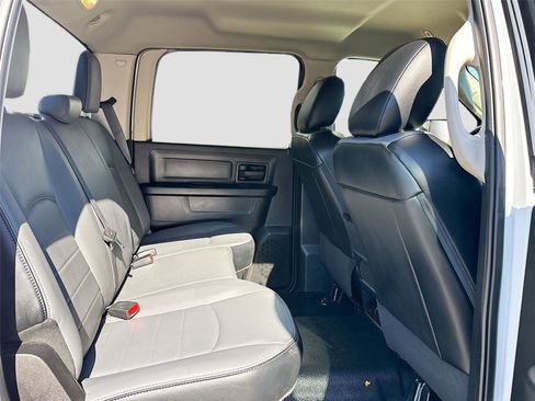 Used 2022 RAM 1500 Tradesman w/ Chrome Appearance Group image 29