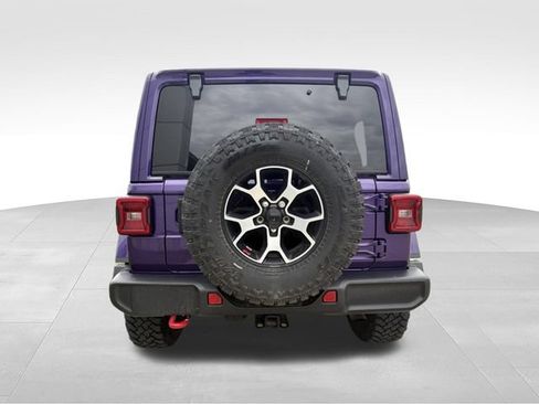 Used 2023 Jeep Wrangler Unlimited Rubicon w/ LED Lighting Group AWD/4WD image 14