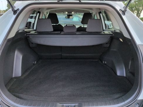 Used 2024 Toyota RAV4 XLE FWD image 12