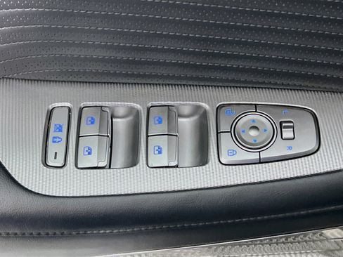 Used 2024 Hyundai Palisade Calligraphy FWD image 16