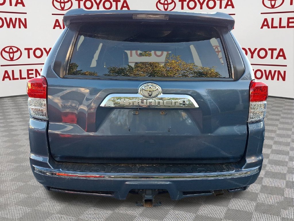 Used 2013 Toyota 4Runner Limited AWD/4WD image 5