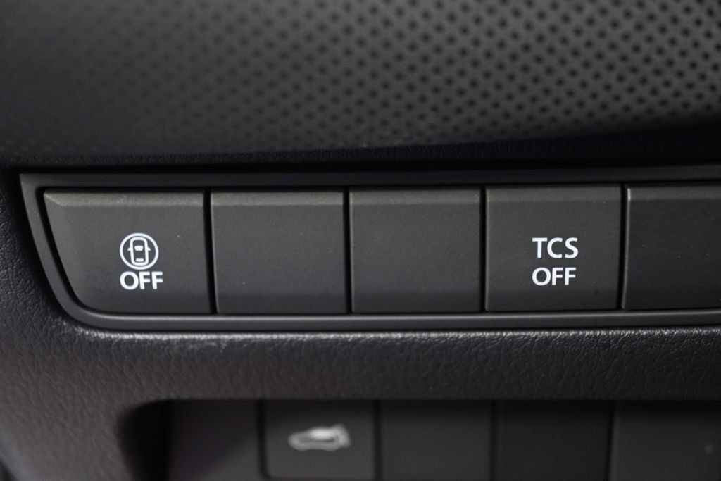 Used 2024 MAZDA CX-50 AWD 2.5 S w/ Accent Package image 18