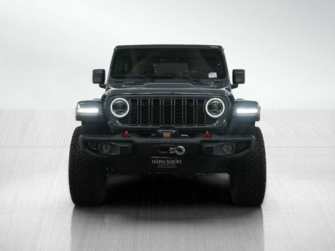 Used 2024 Jeep Wrangler Unlimited Rubicon image 10