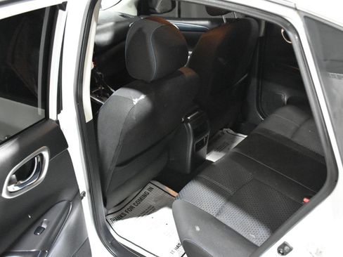 Used 2017 Nissan Sentra SR FWD image 37