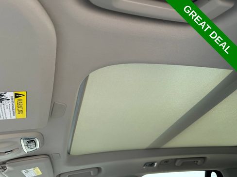 Used 2022 Volvo XC90 T6 Momentum w/ Advanced Package AWD/4WD image 31