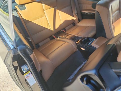 Used 2008 BMW 335i Convertible image 34