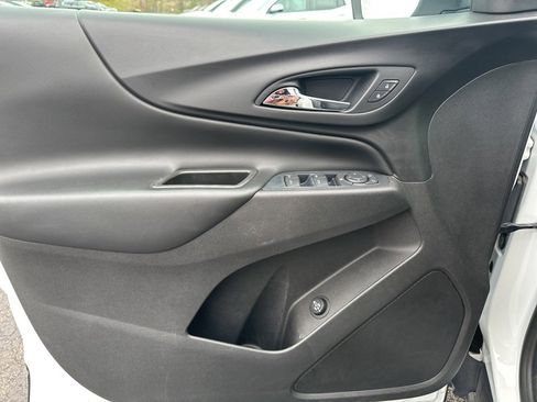 Used 2019 Chevrolet Equinox LT image 14