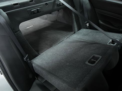 Used 2024 Nissan Altima 2.5 SV image 14