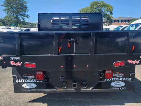 New 2023 Ford F350 XLT w/ XLT Value Package image 5