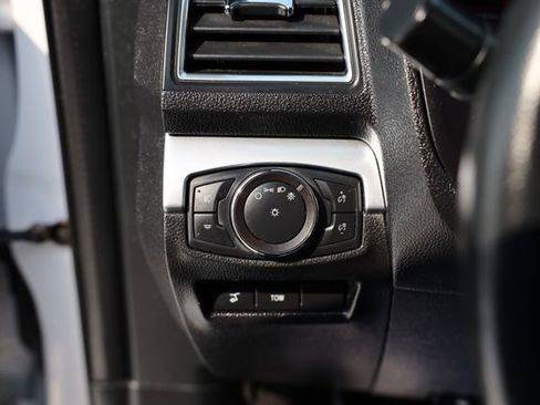 Used 2019 Ford Explorer Limited w/ Class III Trailer Tow Package image 19