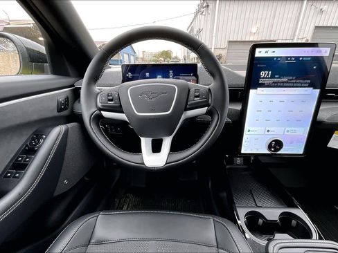 Used 2025 Ford Mustang Mach-E GT w/ Interior Protection Package image 5