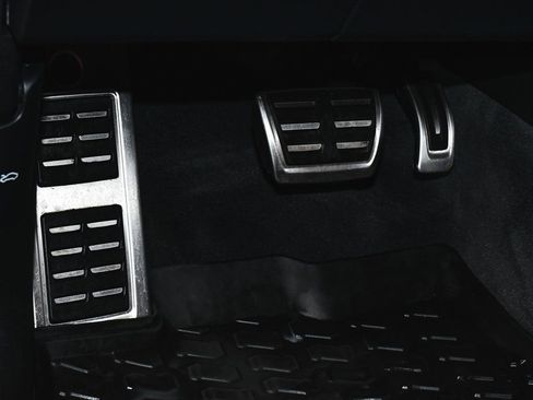 Used 2023 Audi SQ5 Premium Plus image 24