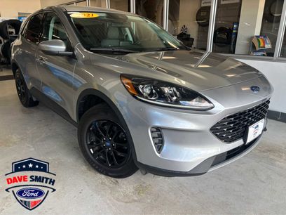 Used 2021 Ford Escape SE w/ Convenience Package