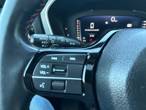 Certified 2025 Honda Pilot Black Edition image 29