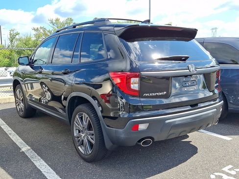 Used 2019 Honda Passport EX-L image 3