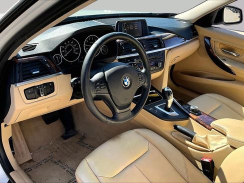 Used 2013 BMW 328i xDrive Sedan AWD/4WD image 18