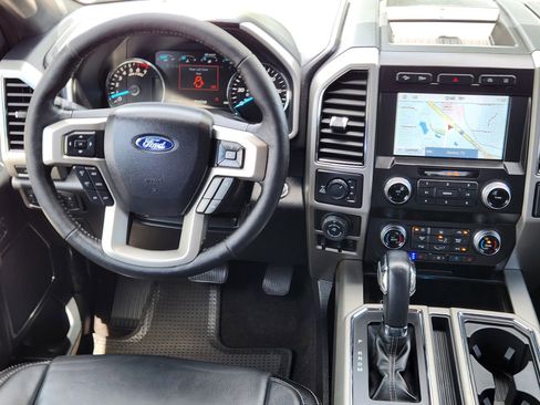 Used 2020 Ford F150 Lariat w/ Equipment Group 502A Luxury AWD/4WD image 10