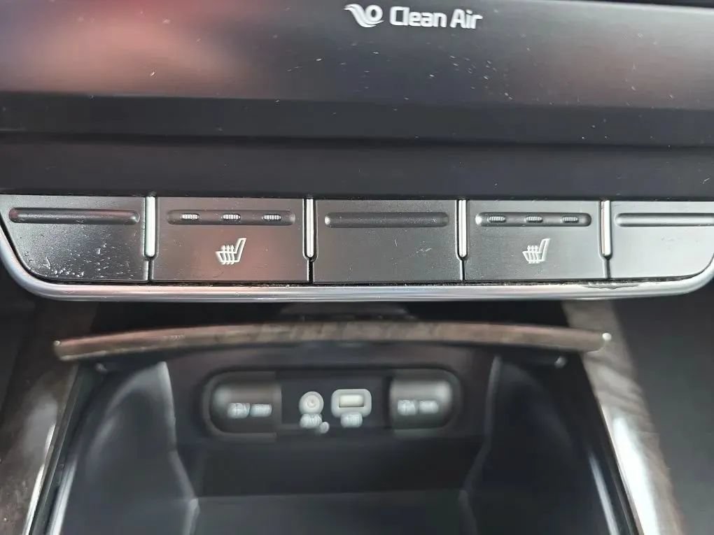 Used 2018 Kia Sorento EX FWD image 30