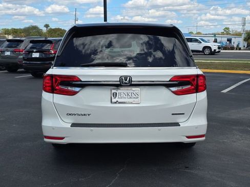 Used 2022 Honda Odyssey Touring image 8