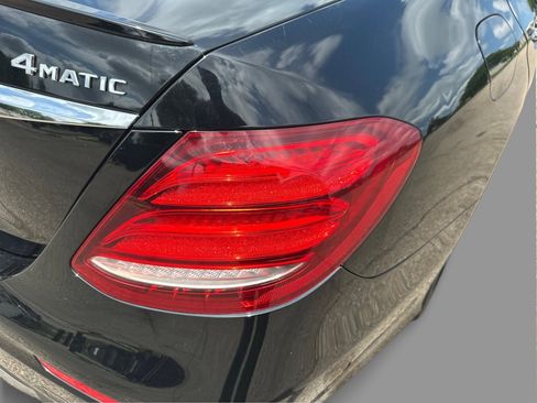 Used 2020 Mercedes-Benz E 350 4MATIC Sedan w/ Parking Assistance Package image 41
