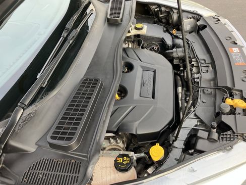 Used 2017 Ford Escape Titanium w/ Equipment Group 301A image 39