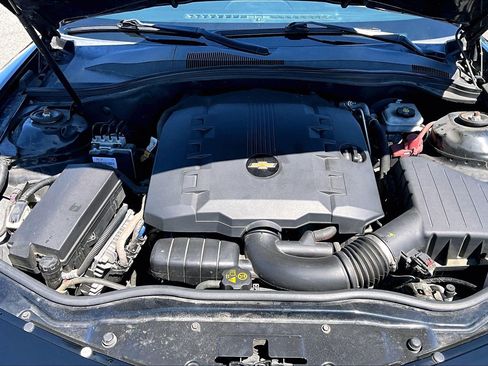 Used 2013 Chevrolet Camaro LT RWD image 29