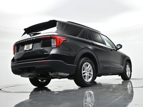 New 2026 Ford Explorer Active AWD/4WD image 30