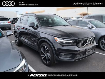 Used 2021 Volvo XC40 T4 R-Design w/ Advanced Package