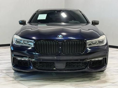 Used 2017 BMW 750i xDrive AWD/4WD image 3