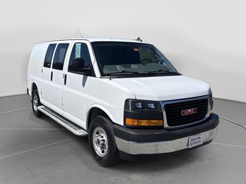 Used 2023 GMC Savana 2500 w/ Driver Convenience Package RWD image 5