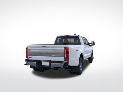 New 2026 Ford F350 King Ranch w/ Chrome Package AWD/4WD image 10