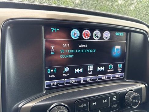 Used 2017 Chevrolet Silverado 1500 High Country AWD/4WD image 19