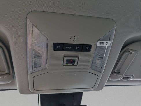 Used 2024 Toyota RAV4 XLE FWD image 19