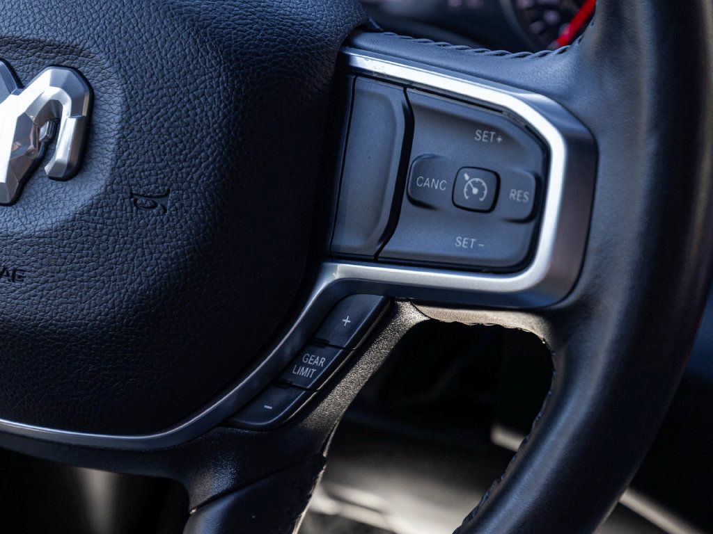Used 2024 RAM 1500 Big Horn AWD/4WD image 23