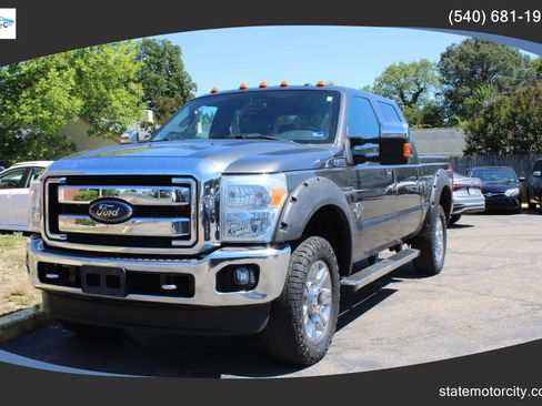 Used 2016 Ford F350 Lariat w/ Lariat Ultimate Package AWD/4WD image 1