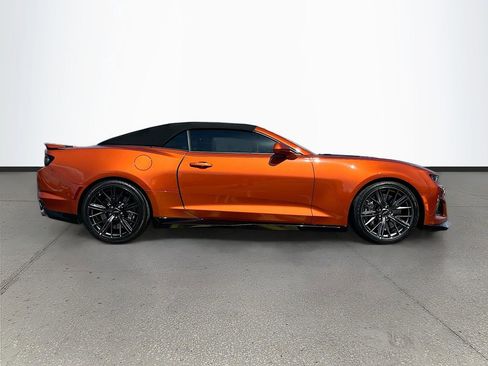 Used 2023 Chevrolet Camaro ZL1 RWD image 8