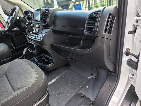Used 2022 RAM ProMaster 2500 FWD image 20