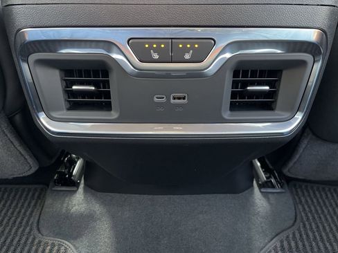 New 2026 GMC Sierra 1500 Denali Ultimate AWD/4WD image 22