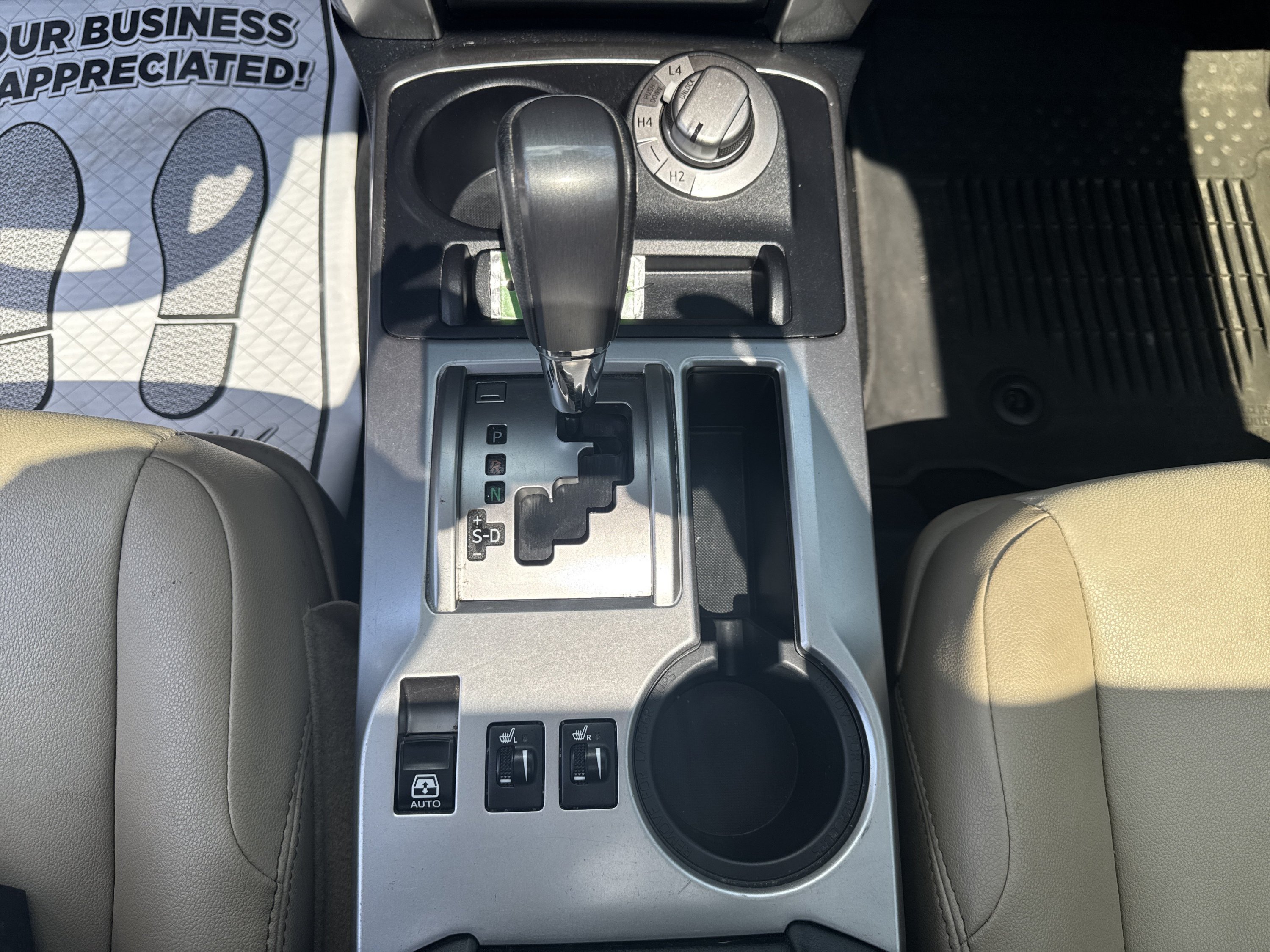 Used 2021 Toyota 4Runner SR5 Premium w/ Moonroof Package AWD/4WD image 15