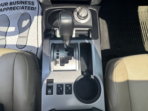 Used 2021 Toyota 4Runner SR5 Premium w/ Moonroof Package AWD/4WD image 15