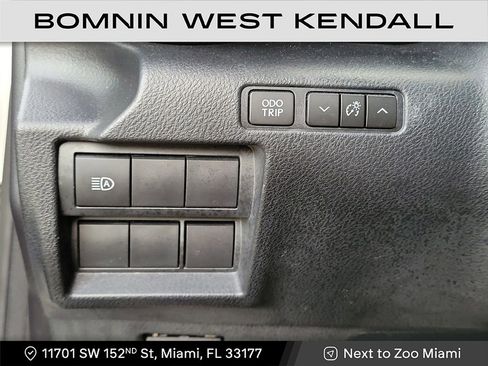 Used 2023 Lexus IS 300 w/ Comfort Package image 25