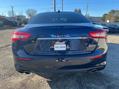 Used 2018 Maserati Ghibli image 4