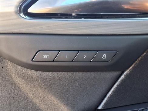 New 2026 Buick Envision Avenir image 10