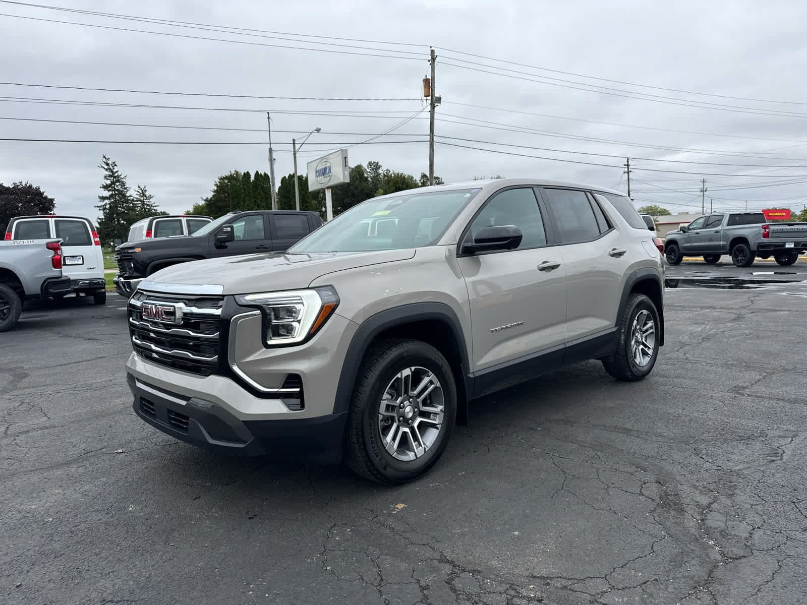 Certified 2026 GMC Terrain Elevation w/ Technology Package II AWD/4WD image 1