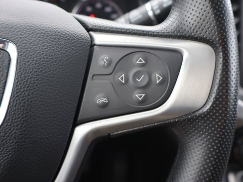 Used 2023 GMC Acadia SLE w/ Driver Convenience Package image 19