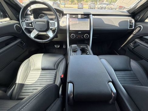 Used 2023 Land Rover Discovery S R-Dynamic AWD/4WD image 25