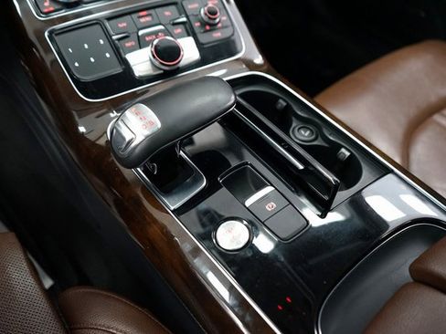 Used 2015 Audi A8 L 4.0T image 48